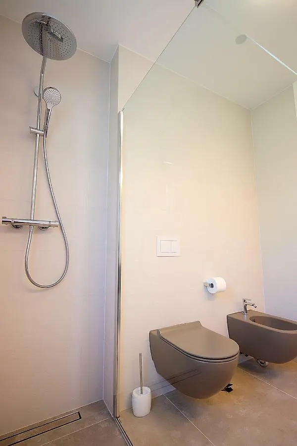 New Apartment With Swimming Pool Near The Beach Ičići