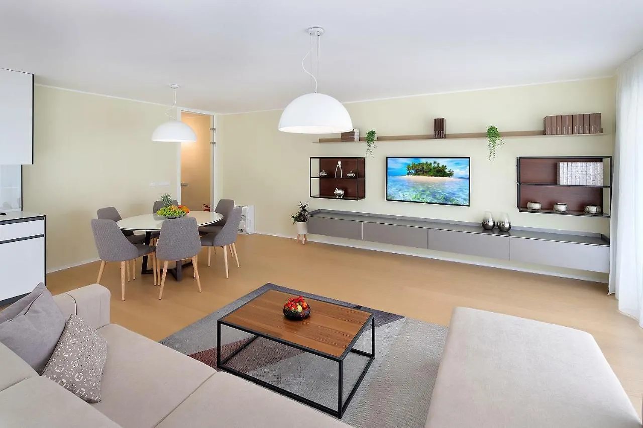 New Apartment With Swimming Pool Near The Beach Ičići