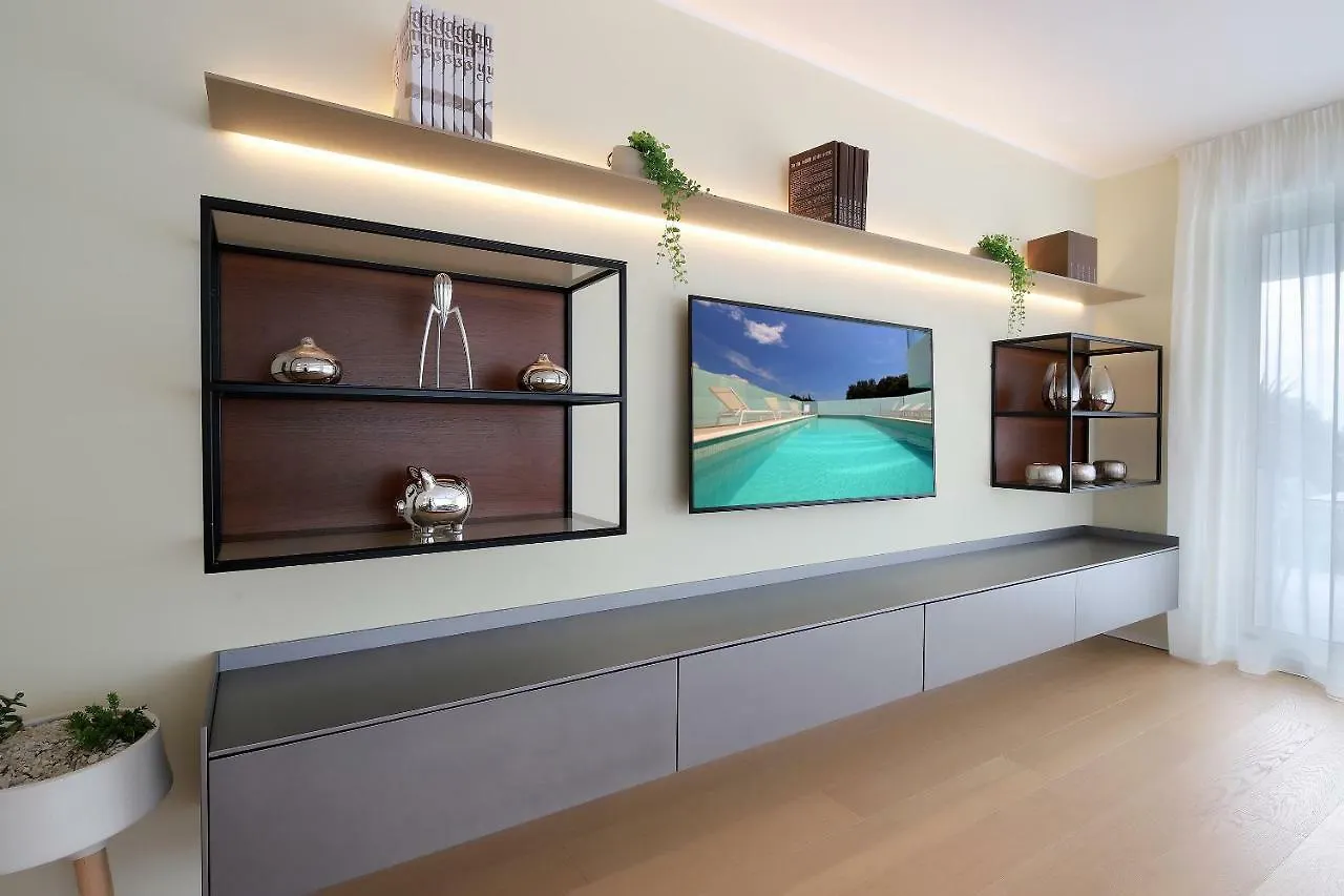New Apartment With Swimming Pool Near The Beach Ičići 0*,  Horvátország