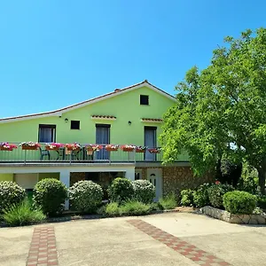 Deni Skrbčići